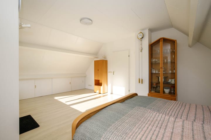 Photo 30 of Wilhelminastraat 77