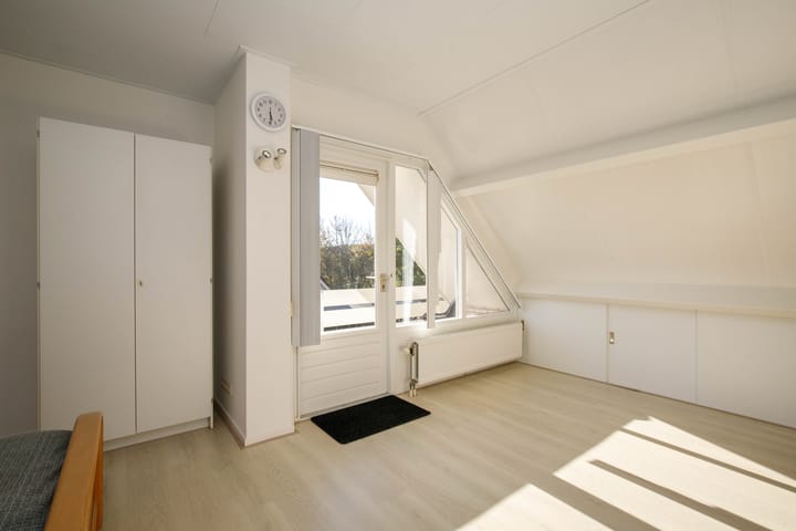 Photo 31 of Wilhelminastraat 77