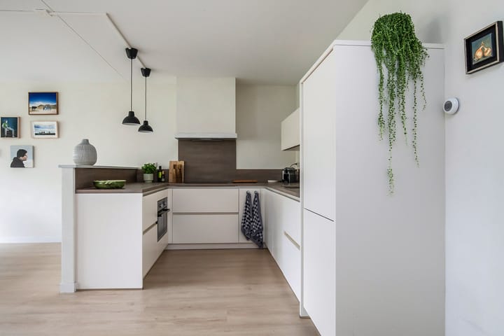 Photo 16 of Dokter Van Haeringenplantsoen 6-02