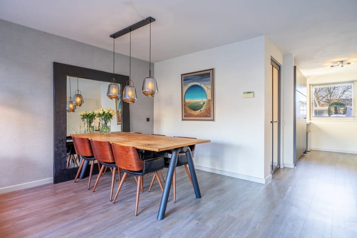 Foto 11 van Elise van Calcarstraat 50