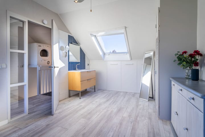 Foto 26 van Elise van Calcarstraat 50