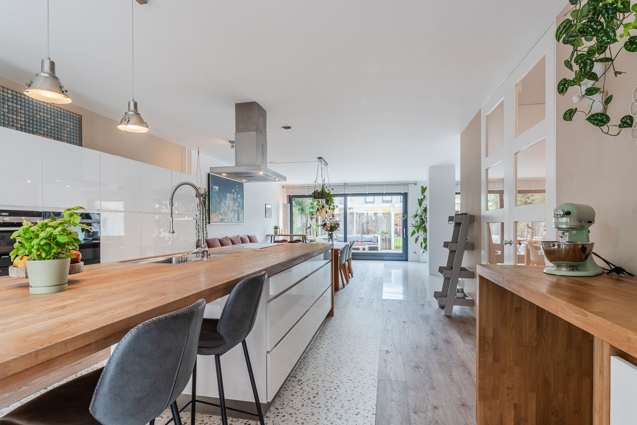 Photo 15 of Adriaan van Royenlaan 35