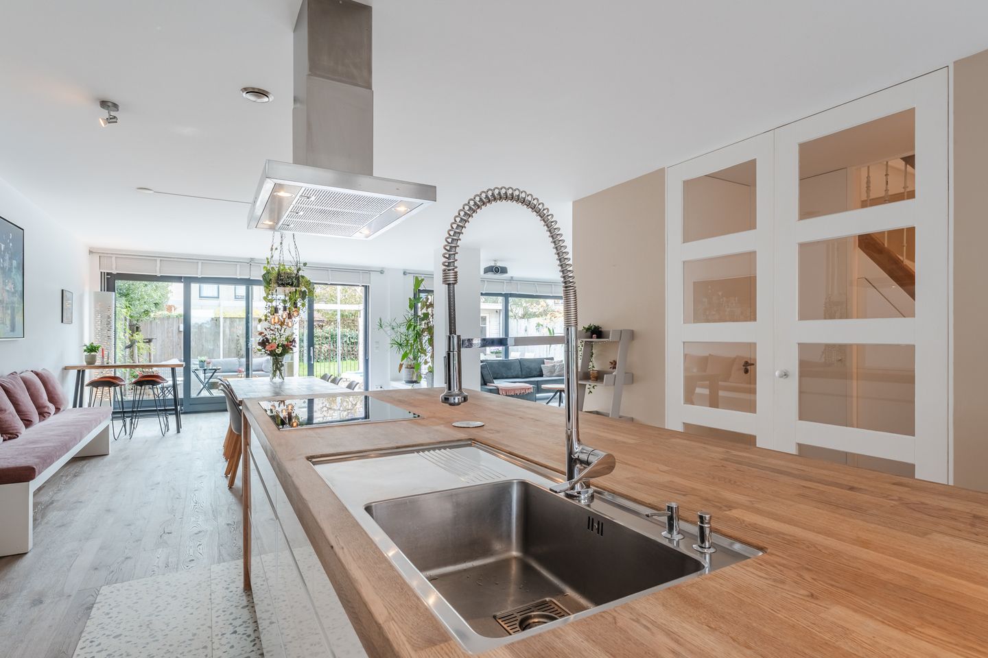 Photo 14 of Adriaan van Royenlaan 35