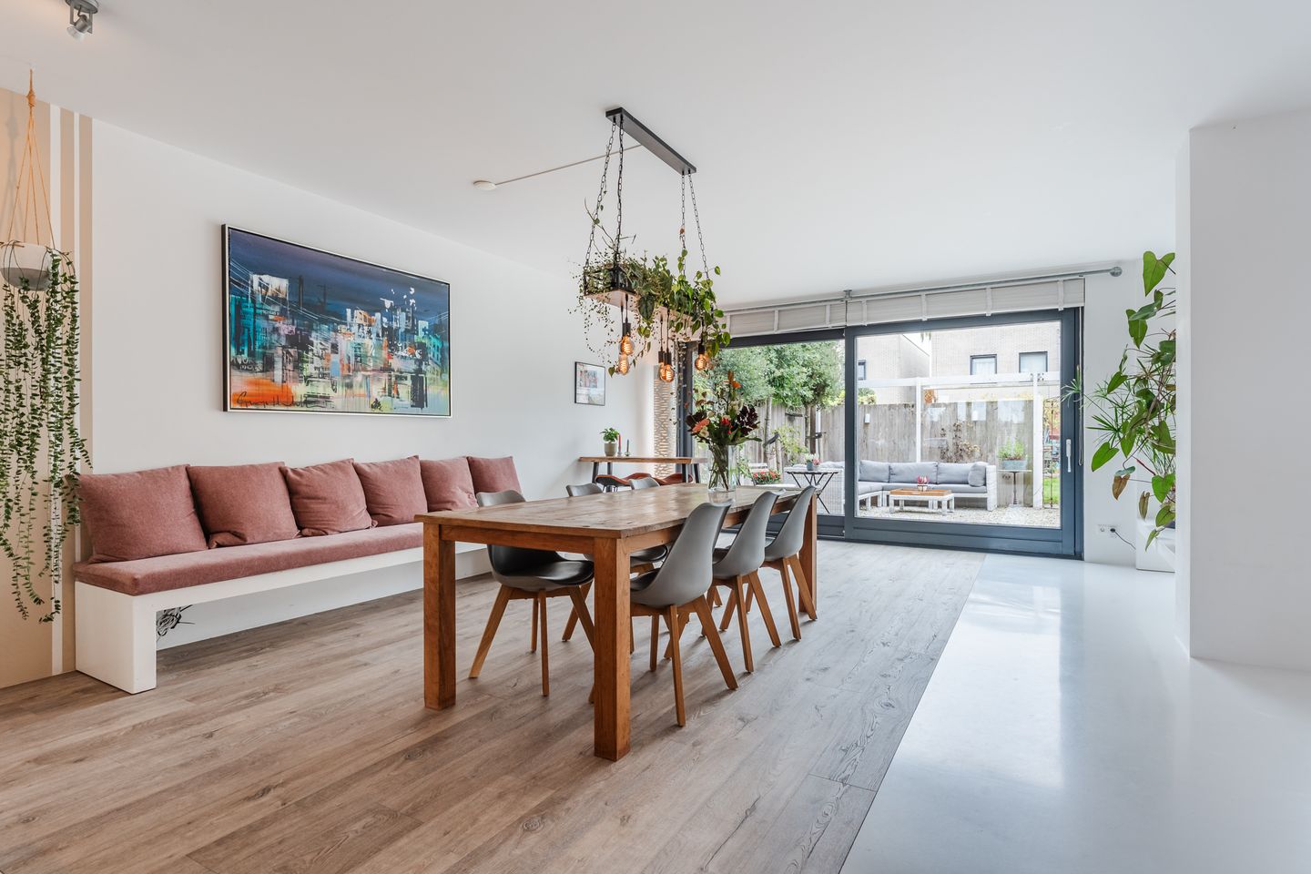 Photo 19 of Adriaan van Royenlaan 35