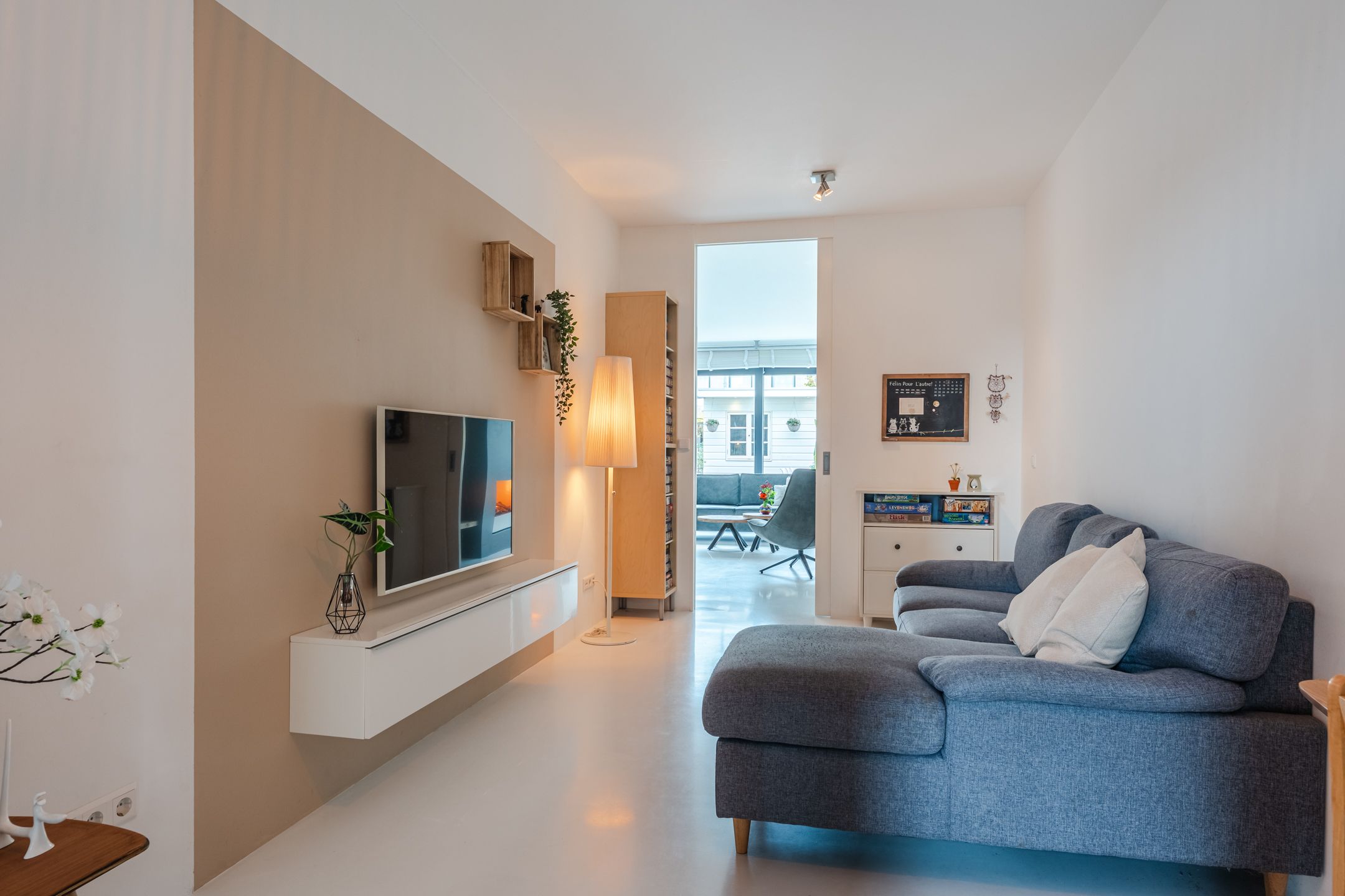 Photo 24 of Adriaan van Royenlaan 35