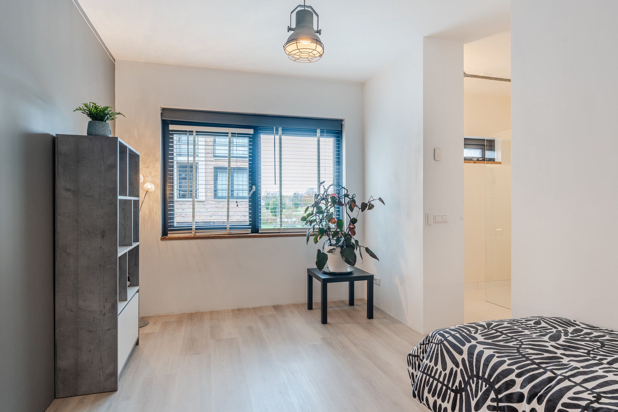 Photo 33 of Adriaan van Royenlaan 35