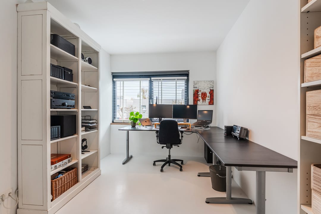 Photo 37 of Adriaan van Royenlaan 35