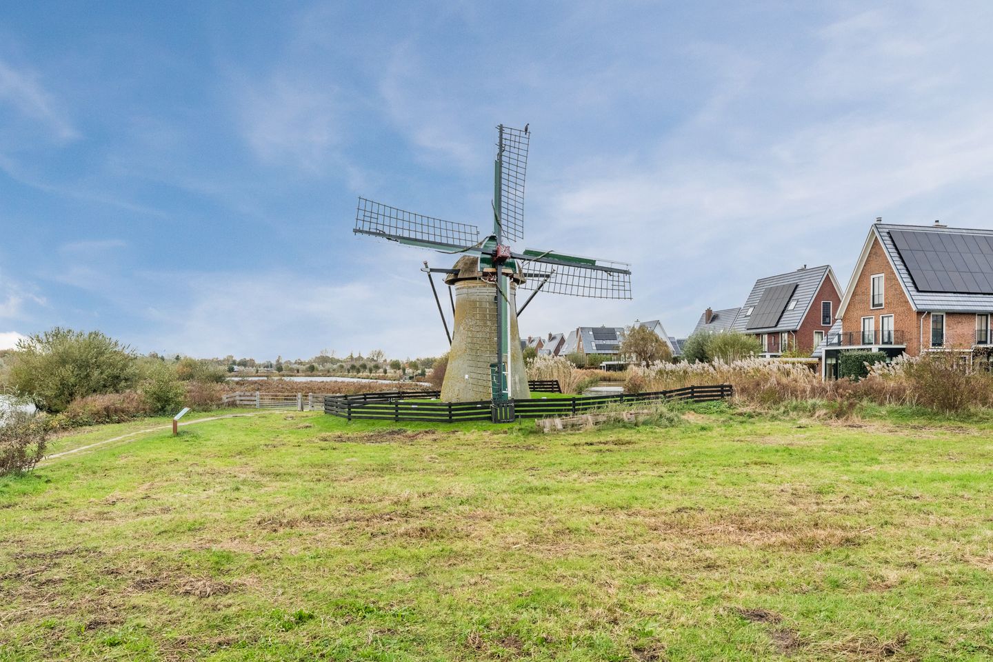 Photo 64 of Adriaan van Royenlaan 35