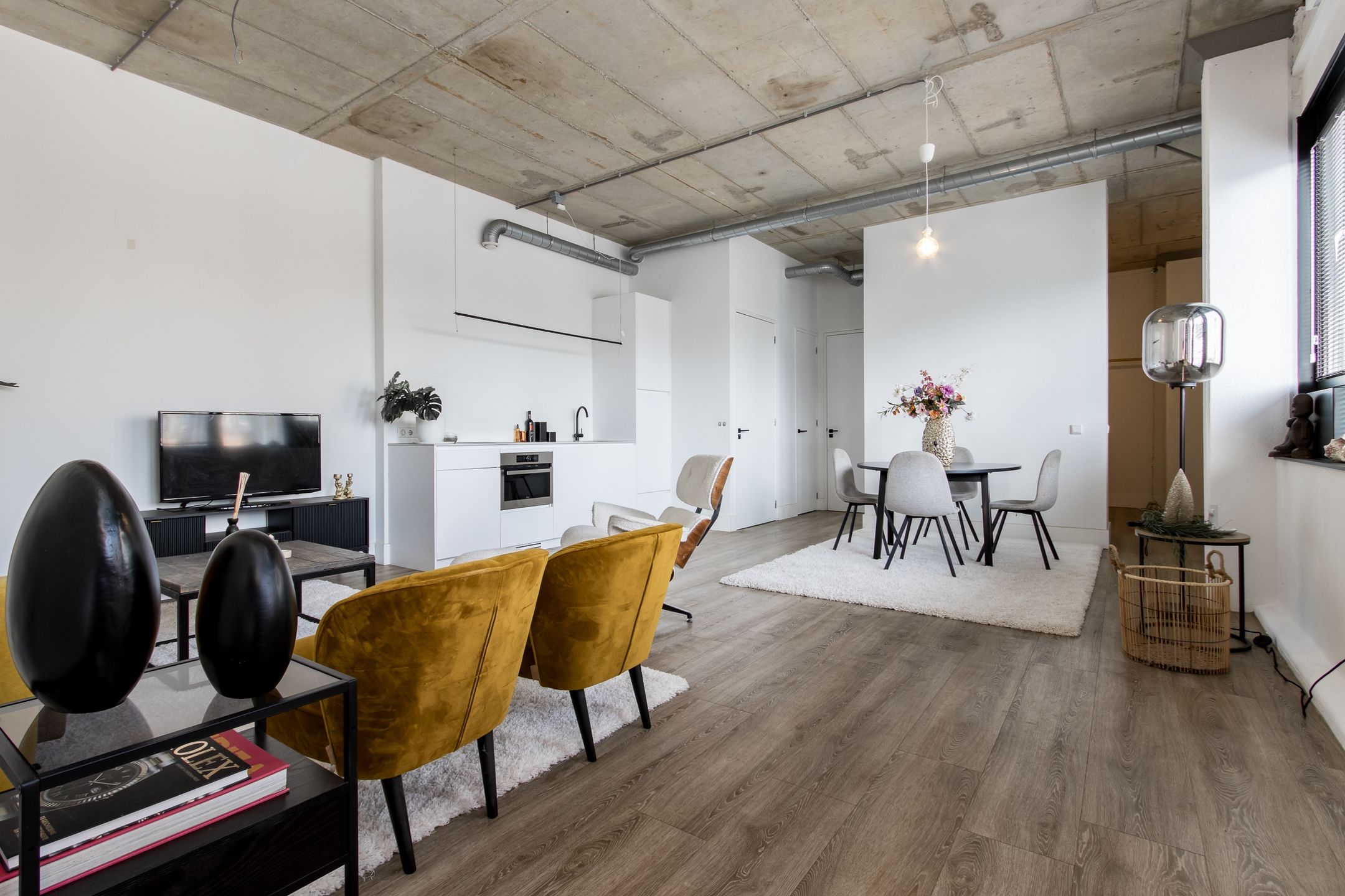 Foto 6 van Eekbrouwersweg 6-E