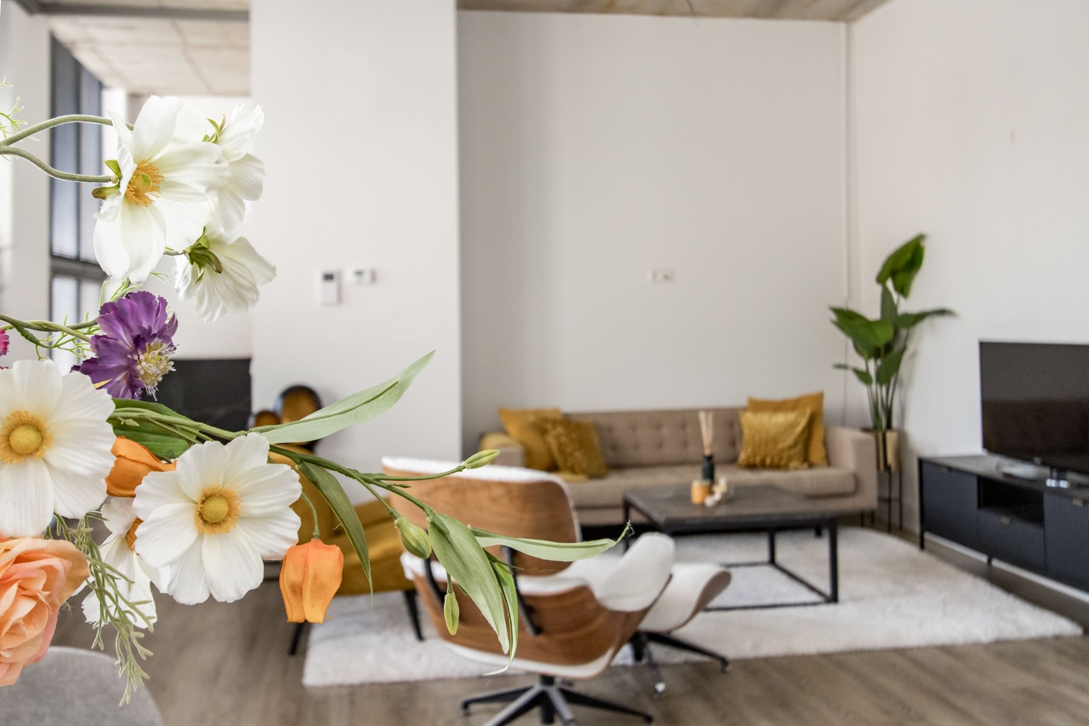 Foto 15 van Eekbrouwersweg 6-E