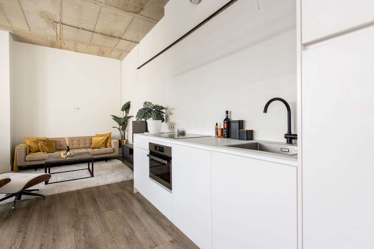 Foto 10 van Eekbrouwersweg 6-E