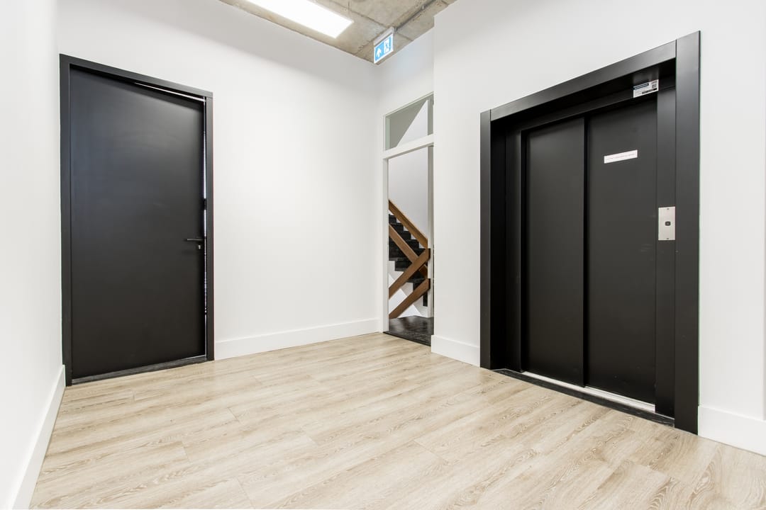 Foto 22 van Eekbrouwersweg 6-E