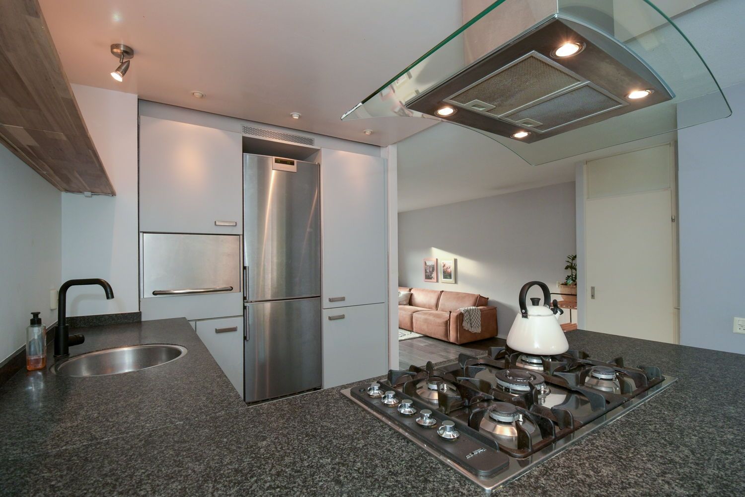 Foto 12 van Dorsvloer 62