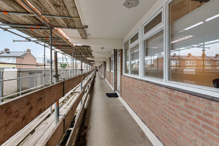 Photo 9 of Coehoorn van Scheltingaweg 14