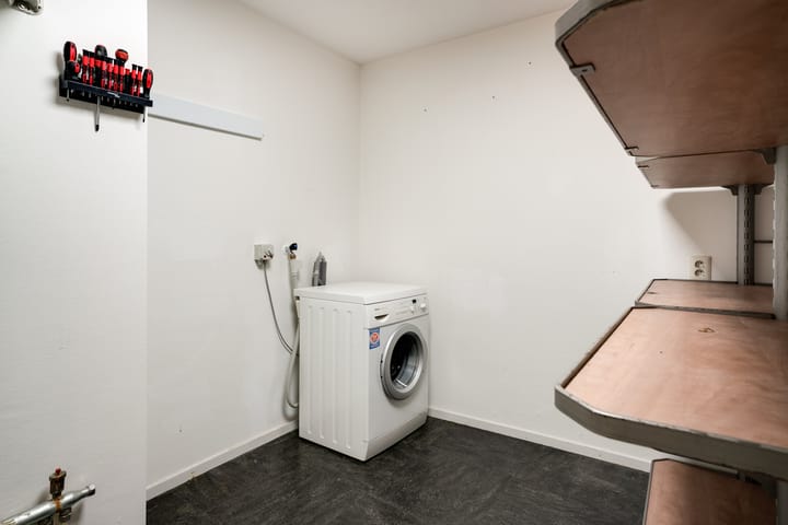 Foto 35 van Willy Brandtplein 258