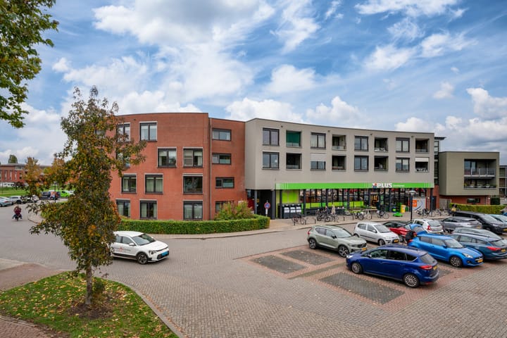 Foto 40 van Willy Brandtplein 258