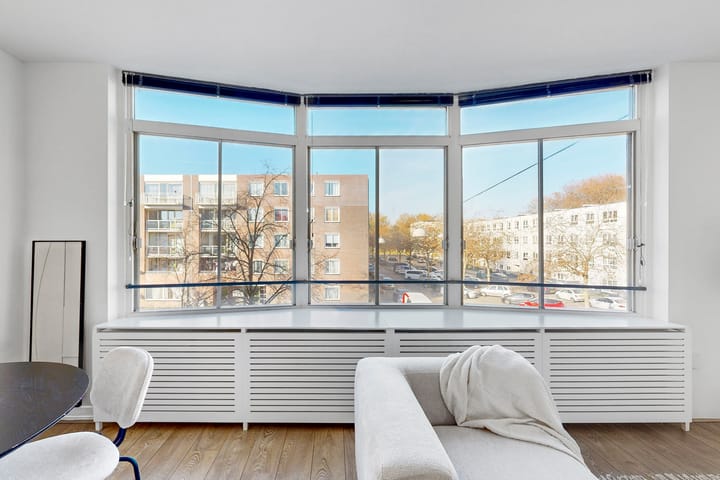 Photo 7 of Charlotte Brontéstraat 194