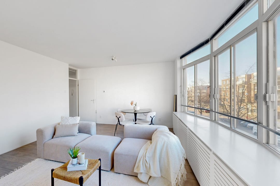 Photo 8 of Charlotte Brontéstraat 194