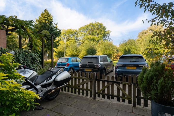 Photo 8 of Broekwegschouw 210