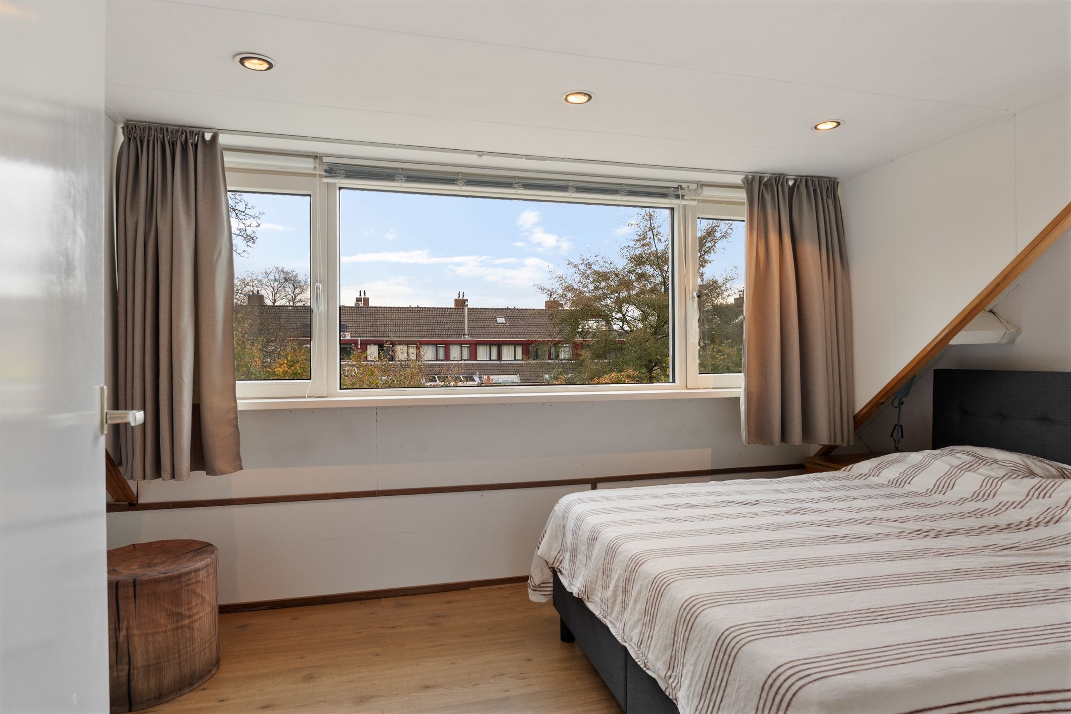 Foto 45 van Broekwegschouw 210