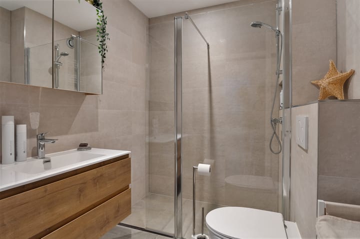 Photo 51 of Broekwegschouw 210