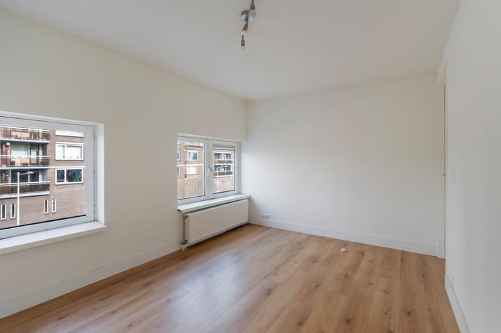 Foto 4 van Strevelsweg 222-A