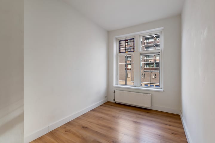 Foto 17 van Strevelsweg 222-A