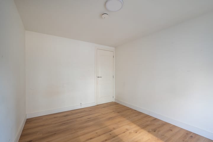 Foto 24 van Strevelsweg 222-A