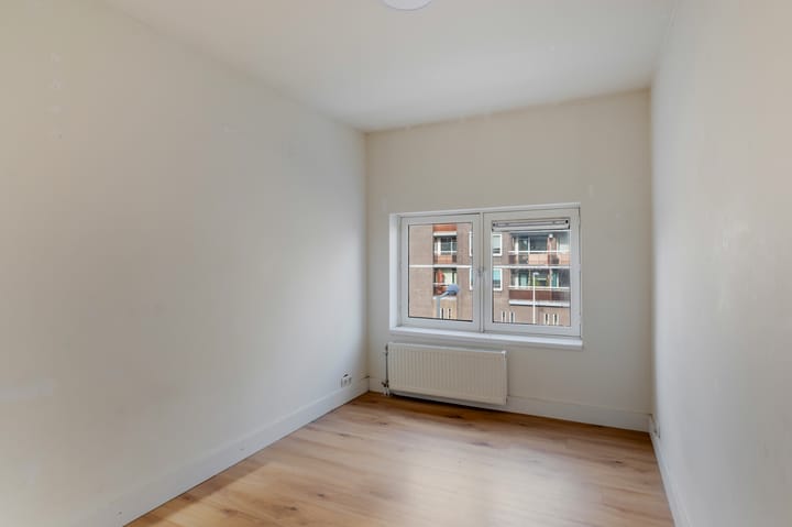 Foto 25 van Strevelsweg 222-A