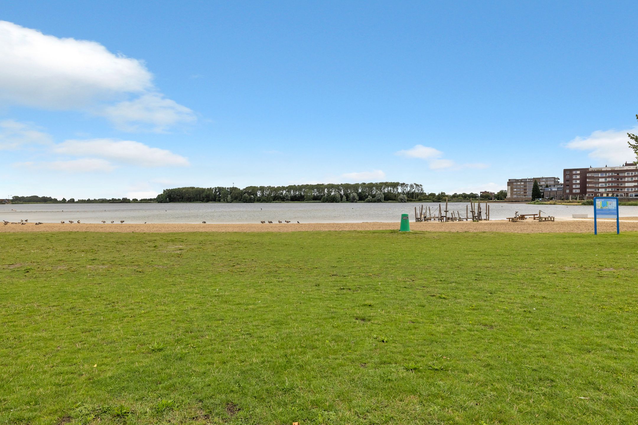 Photo 33 of Veenmos 65