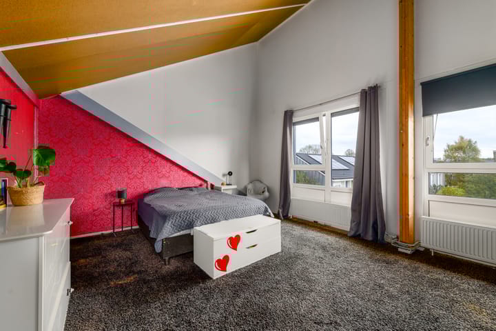 Foto 32 van Van Goghstraat 9