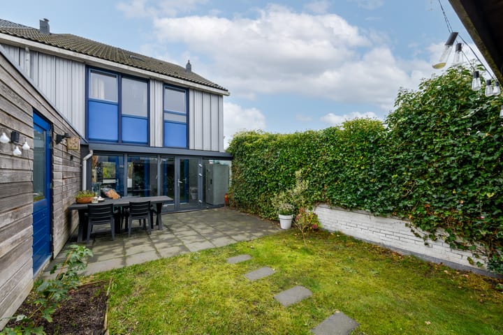 Foto 38 van Van Goghstraat 9