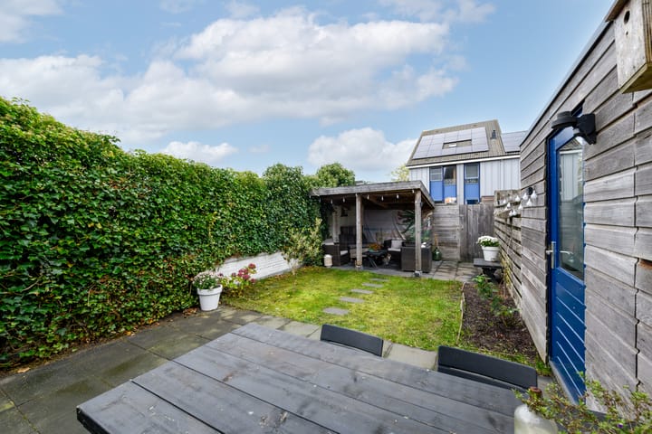 Foto 40 van Van Goghstraat 9