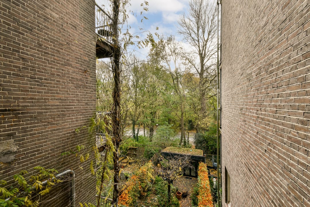 Photo 13 of Zocherstraat 75-2