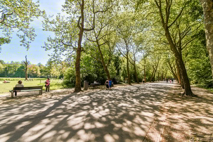 Photo 31 of Zocherstraat 75-2