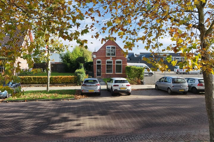 Vrijstaande woning te koop: Straatweg 20, Lemmer