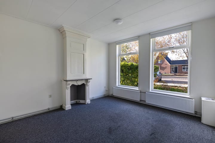 Vrijstaande woning te koop: Straatweg 20, Lemmer