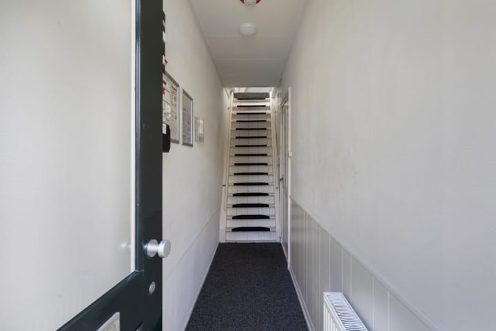 Vrijstaande woning te koop: Straatweg 20, Lemmer