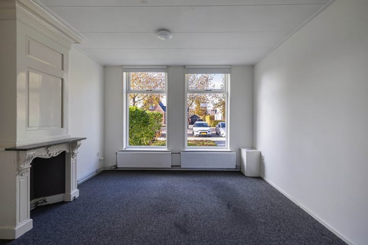 Vrijstaande woning te koop: Straatweg 20, Lemmer