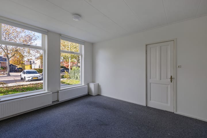 Vrijstaande woning te koop: Straatweg 20, Lemmer