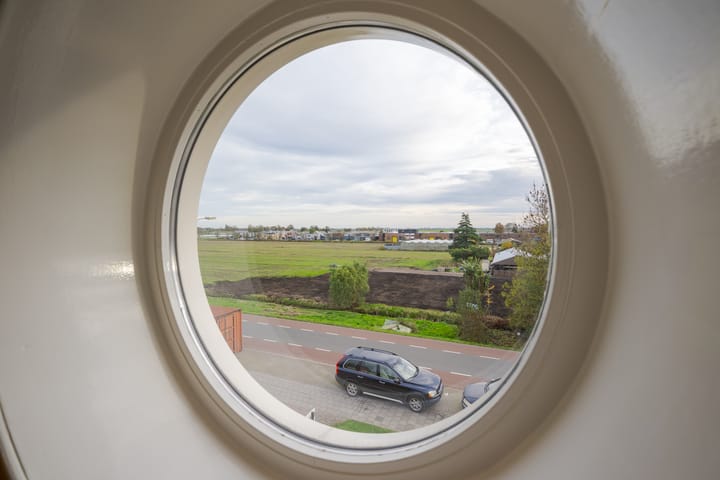 Photo 39 of Burgemeester Bakhuizenlaan 26