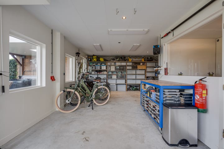 Photo 54 of Burgemeester Bakhuizenlaan 26