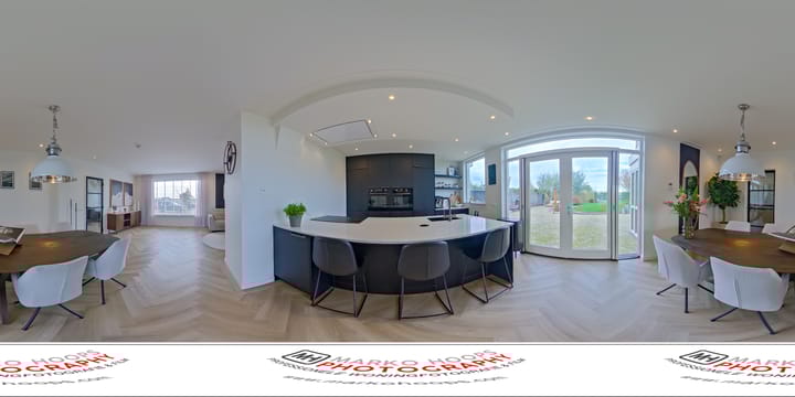 Photo 61 of Burgemeester Bakhuizenlaan 26