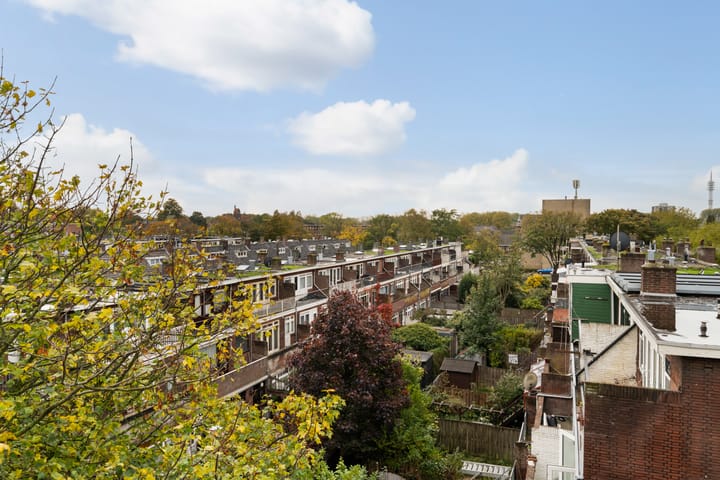 Photo 4 of Frans Bekkerstraat 100-D