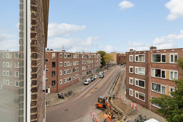 Photo 34 of Frans Bekkerstraat 100-D