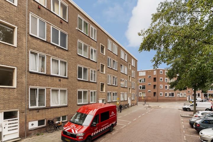 Photo 38 of Frans Bekkerstraat 100-D