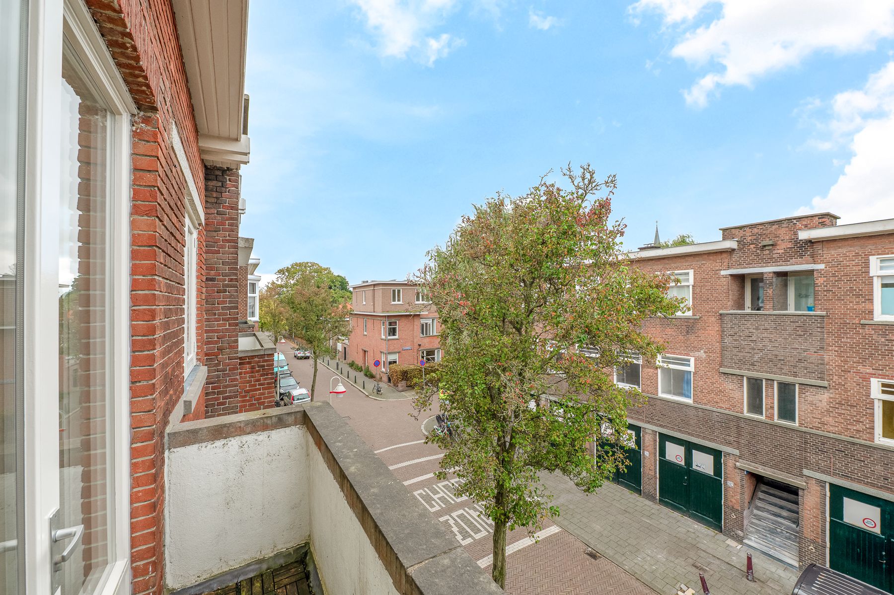 Photo 36 of Weissenbruchstraat 153