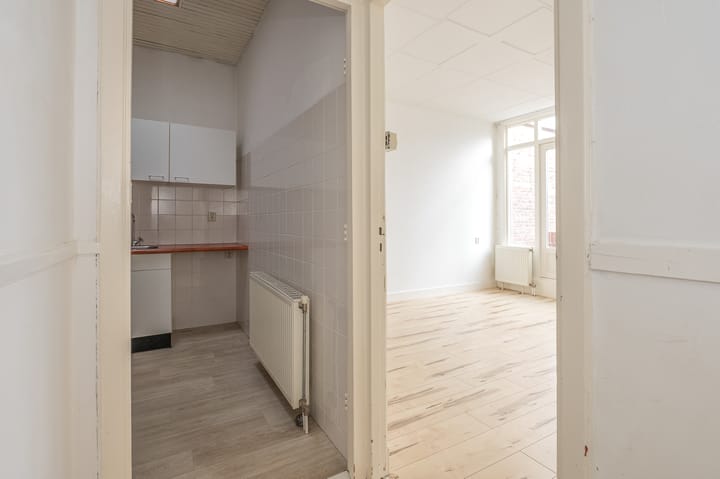 Photo 39 of Weissenbruchstraat 153