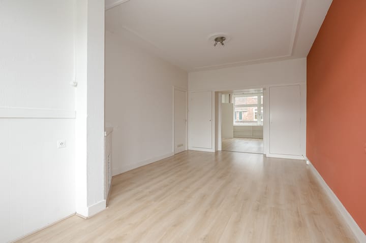 Photo 4 of Weissenbruchstraat 153