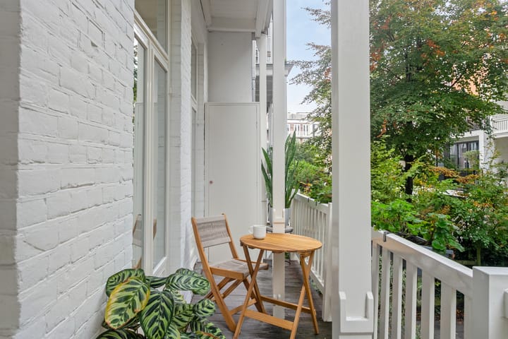 Foto 6 van Van Eeghenstraat 12-H